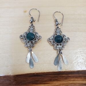 Vintage Sterling Silver Green Stone Drop Dangle Earrings Boho Chic
